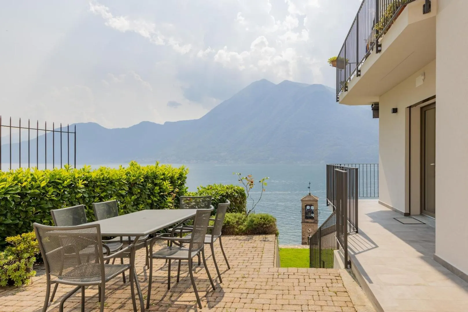 Argegno Como Lake 0*,